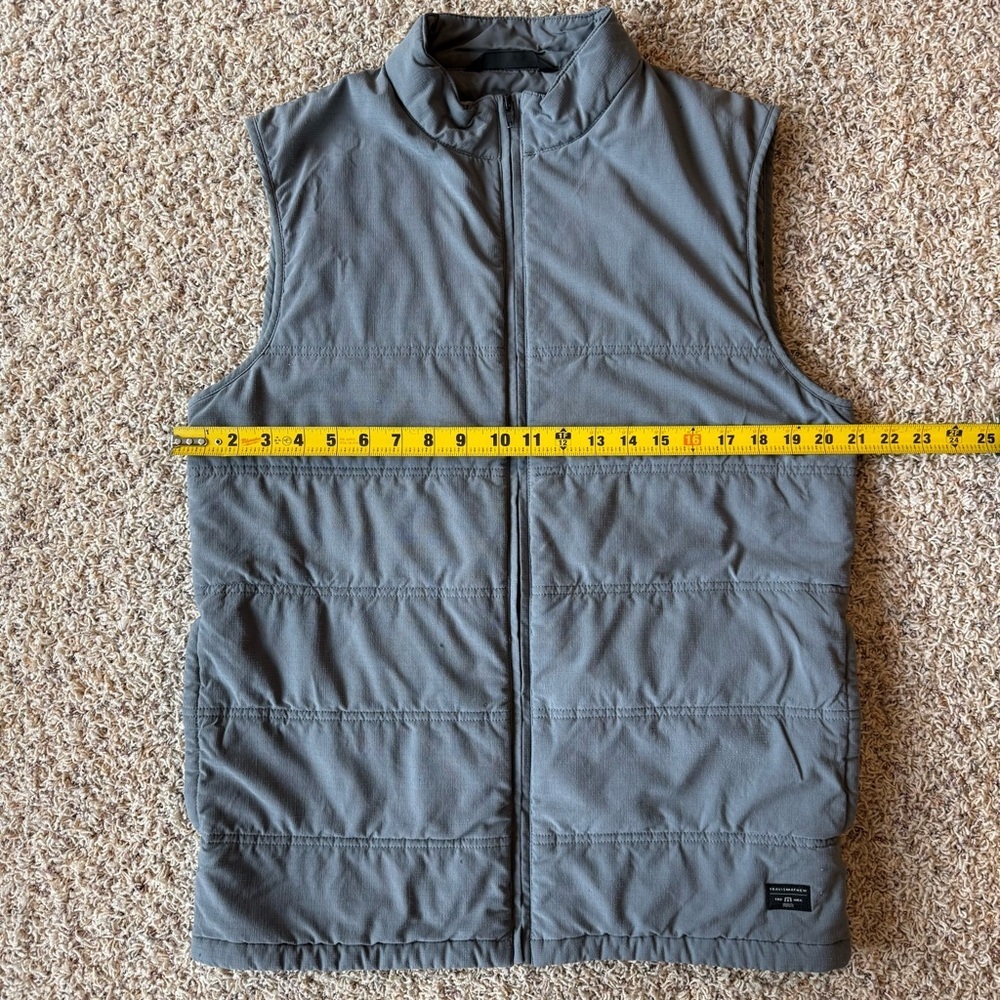 Travis Mathew Mens Size Medium Cold Bay Vest Puffer Grey - Picture 10 of 13